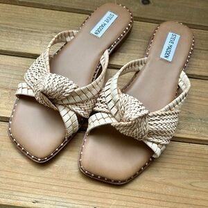 Steve Madden Women's Tan Woven Sandals Size 8.5
